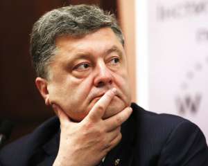 Порошенко: Зброєю українські території не повернути