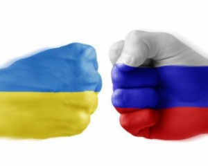 Украина в противостоянии с Россией должна превратиться в ежа - политолог