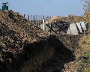 В Донецкой области построят более 200 фортификаций от вторжения врага