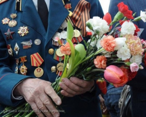 Чому ніхто не їде до Путіна на 70-річчя Перемоги