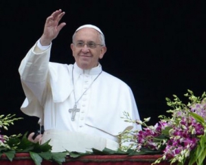 iPad Папи Римського пішов з молотка за 40 тисяч доларів