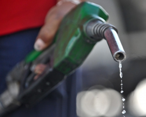 В "ЛНР" идет подготовка к "национализации" автозаправок - Лысенко