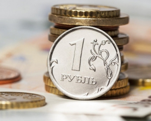 У Росії з сумом визнали, що рубль рости більше не буде