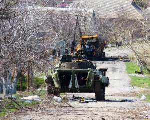 За день бойовики 30 разів обстріляли українські сили — прес-центр АТО
