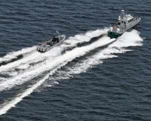 Фінські ВМС скинули глибинні бомби на невідомий підводний човен