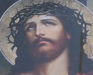 В церкви Хмельницкого закровоточила икона Христа Спасителя