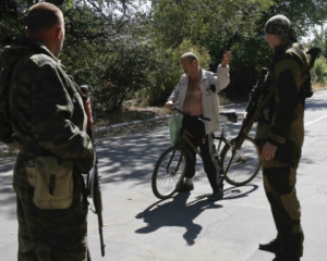 В районе Донецка идет охота на жителей с проукраинскими взглядами
