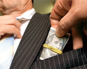Украина на седьмом месте по уровню коррупции в бизнесе - исследование Ernst &amp; Young