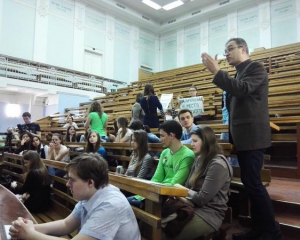 Московські студенти зірвали пропагандистську лекцію лідера &quot;Антимайдану&quot;