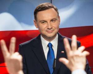 Экзит-пол: на выборах в Польше побеждает Анджей Дуда - 53% голосов