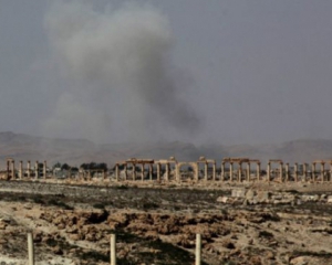 Сирия нанесла авиаудар по захваченной боевиками Пальмире