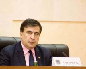 Саакашвили возьмется за одесские дороги