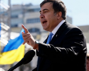Саакашвили готов освободить Одессу от &quot;бессердечных&quot; бюрократов
