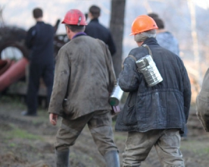 Незадоволених безоплатною працею шахтарів в &quot;ЛНР&quot; відправляють на фронт