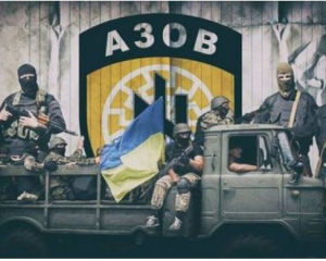 Україна може "втратити" найбоєздатніший полк "Азов"