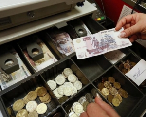 Росія витримає три роки теперішніх санкцій — експерт