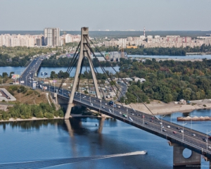 В Києві можуть перейменувати Московський міст