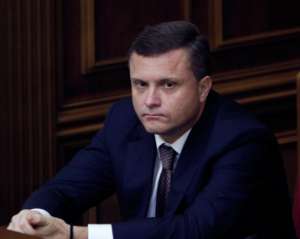 Аваков просить Генпрокуратуру примусово доставити Льовочкіна на допит