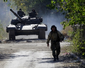 Бойовики викрадають жителів Донецька та Макіївки для роботи в аеропорту