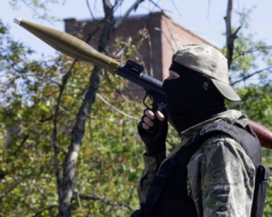 Очередной &quot;гумконвой&quot; привез боевикам боеприпасы, которые они активно используют в районе Донецка