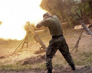 Боевики ночью усиленно обстреливали район Мариуполя - штаб АТО