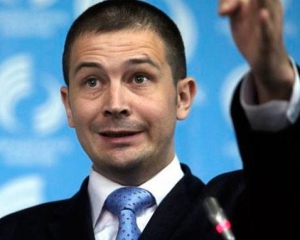 Правительство официально отстранило Антонюка после конфликта с Саакашвили