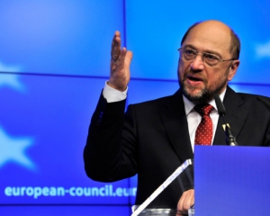 Шульц пригрозив Греції "вилітом" з єврозони