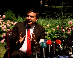 Саакашвили договорился об американских зарплатах для своей команды в ОГА