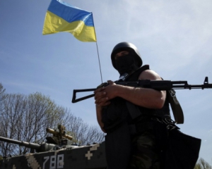 За добу на Донбасі були поранені двоє українських воїнів - АП