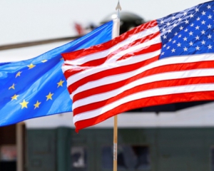 США і ЄС відрізають російським олігархам шляхи обходу санкцій - ЗМІ