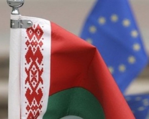 ЕС снял санкции с 24 белорусских чиновников