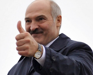 &quot;Не треба тикати на Україну!&quot; - Лукашенко нагадав росіянам, хто почав першим зносити пам&#039;ятники