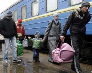 Кількість переселенців в Україні наближається до мільйона