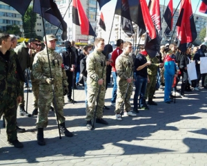 Частина бійців &quot;Правого сектору&quot; переходить в СБУ