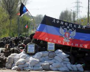 Терористи &quot;ДНР&quot; почали тікати зі своїх позицій у Дебальцевому — прес-центр АТО