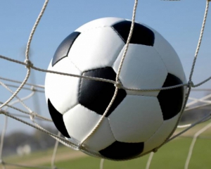 "Волынь" и "Ворскла" в концовке матчей дожали соперников