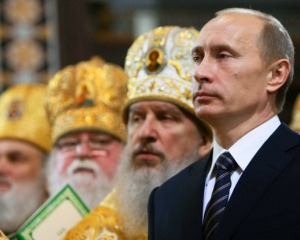 Священник РПЦ призвал изменить "коррумпированные циничные" элиты