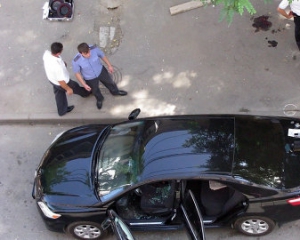 Под Киевом нашли машину с убитым мужчиной