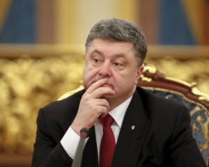 Порошенко неохоче протискає законопроект про зняття депутатського імунітету - експерт