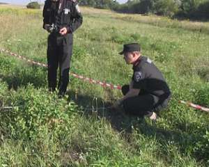 На Черкащині на кукурудзяному полі знайшли труп чоловіка