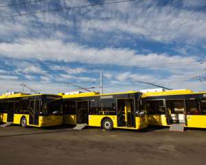 Кличко запустив 13 нових тролейбусів у столиці