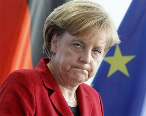ЗМІ: Меркель бачить відновлення суверенітету України, але без Криму
