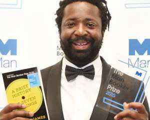 Автор с Ямайки получил Букеровскую премию за роман о Бобе Марли