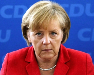 Меркель сказала, за яких умов знімуть санкції з Росії
