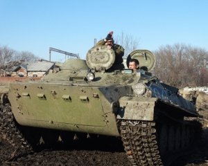 Бойовики перед ОБСЄ відводять техніку, а вночі повертають - розвідка