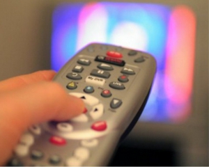 Канали треба змусити: оплачуйте дубляж або найміть україномовних ведучих