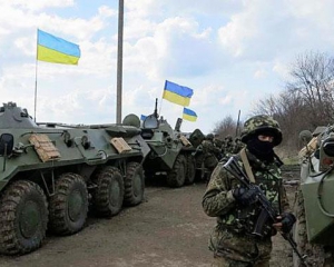 Україна завершила відведення танків - Лисенко