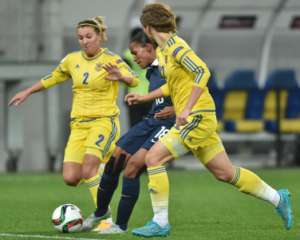 Женская сборная Украины уступила Франции