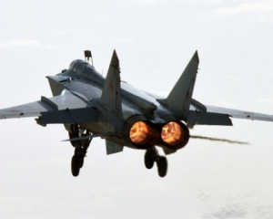 В России исчез с радаров военный истребитель