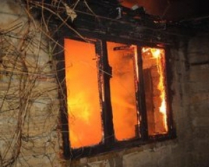 На Полтавщине в одном доме нашли три трупа родственников
